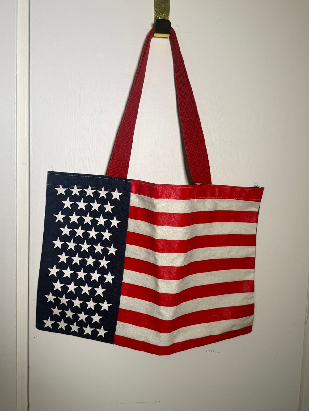 Patriotic Red, White & Blue Flag Tote Book Bag - Women's Shoulder Bag